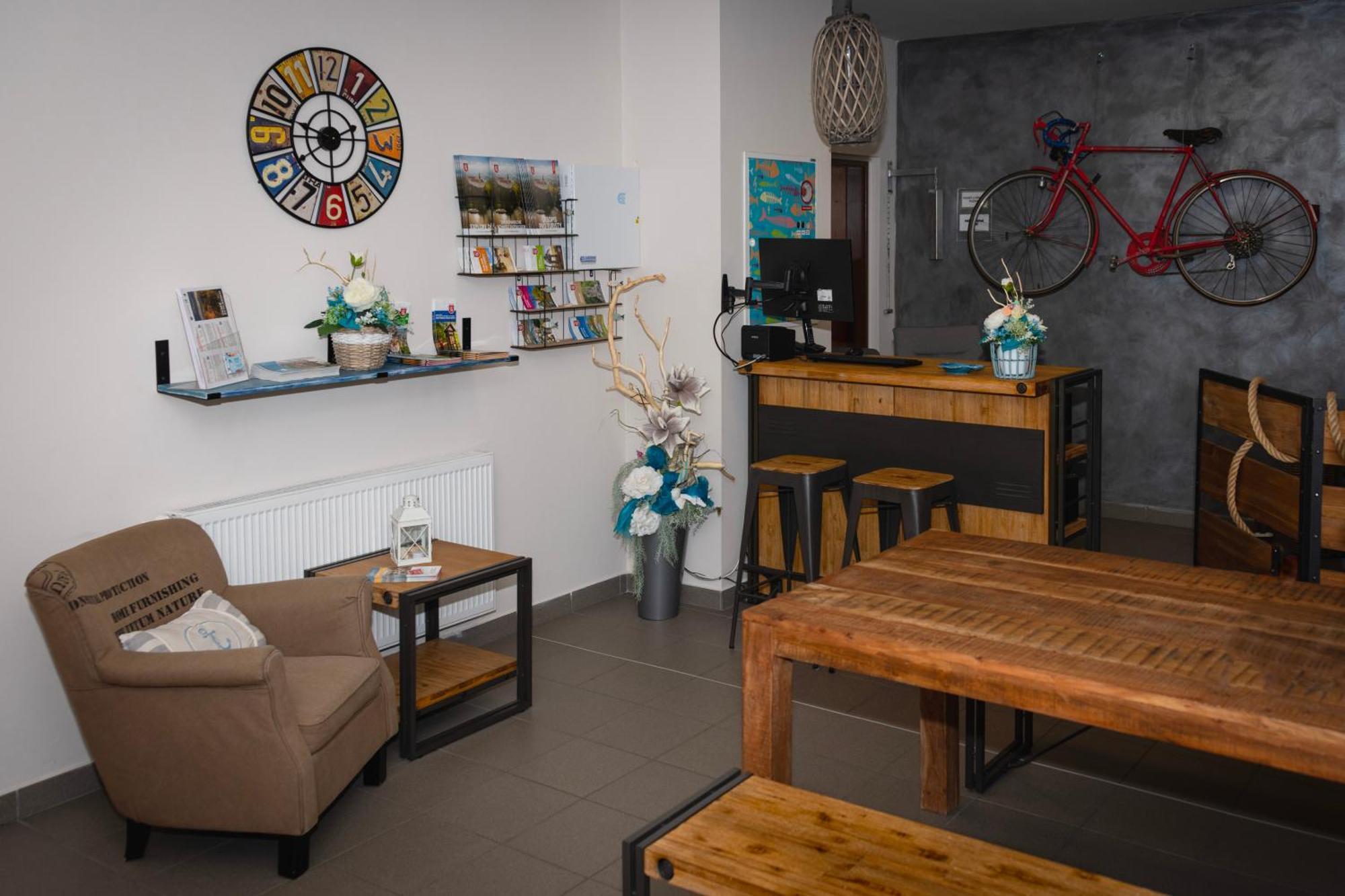 Aqua Hotel Decin Bagian luar foto